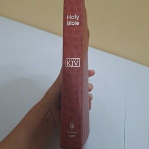 The Holy Bible Old And New Testament: King James Version